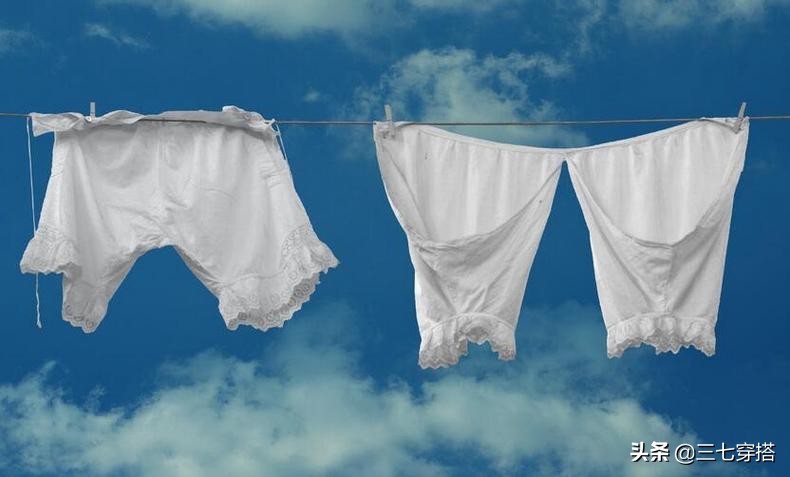 新买的衣服要怎么洗才不会掉色,新买的衣服掉色用什么洗最好