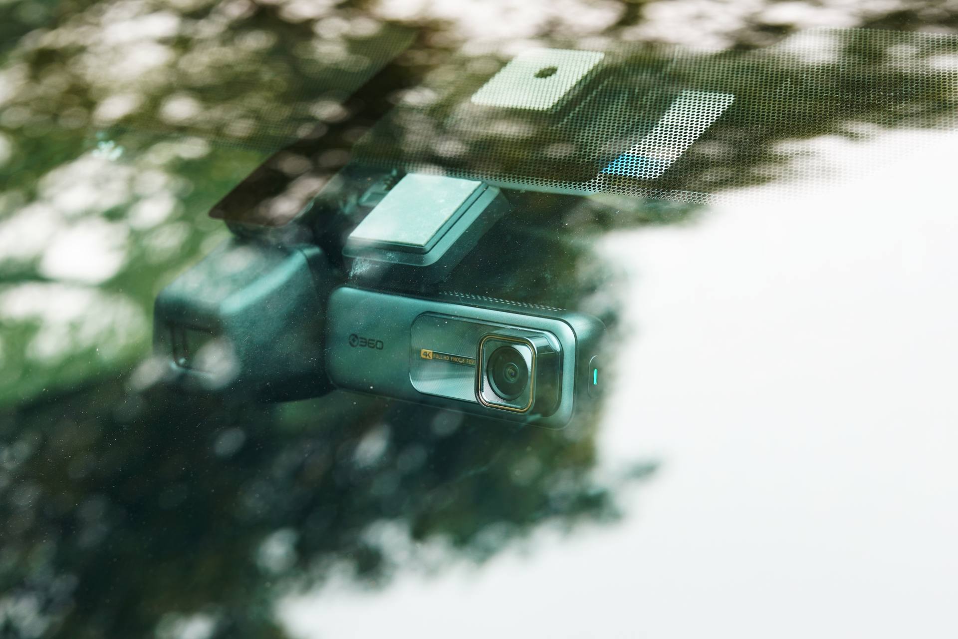 最清晰的高端4k双摄行车记录仪,4k行车记录仪拍摄视频