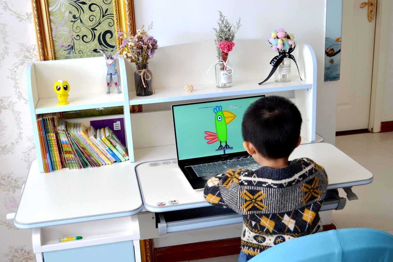 神器学习用品,专业学习桌椅是否鸡肋