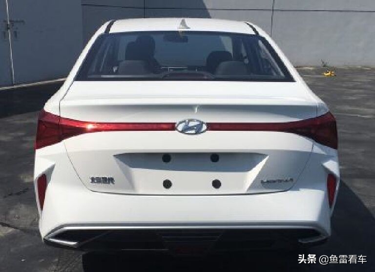 现代瑞纳1.4发动机正时链条安装图,运动外观套件车型