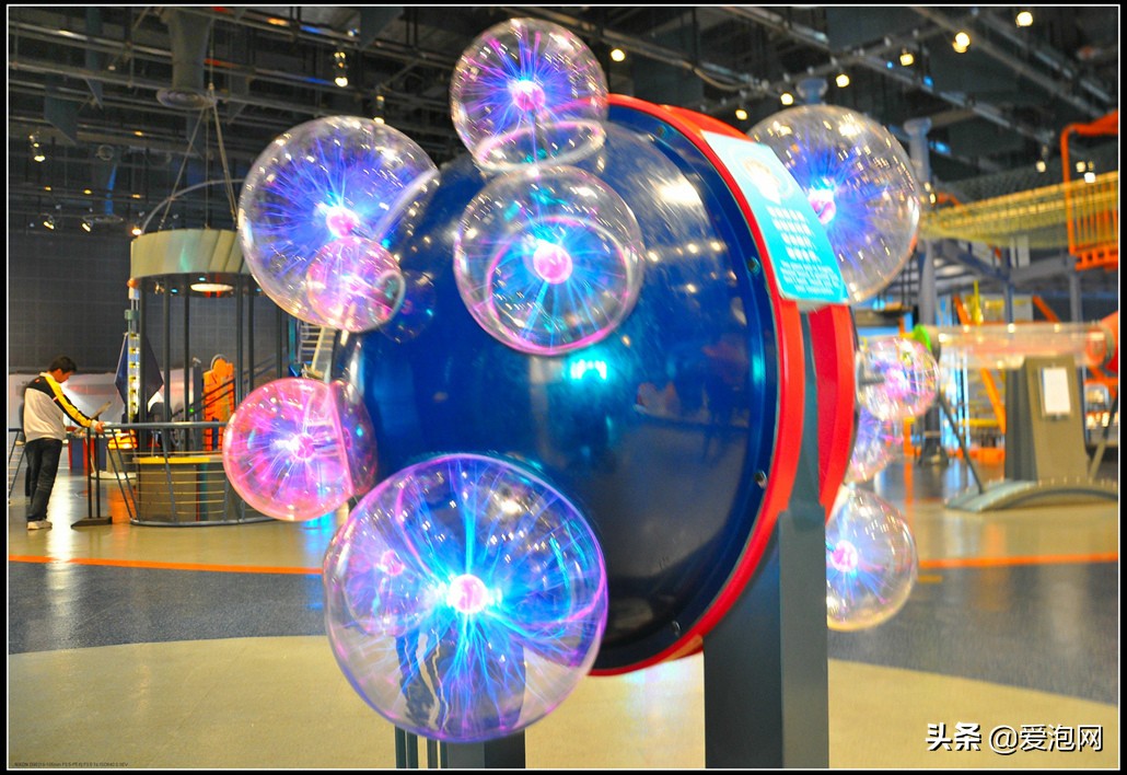 上海科技馆游玩攻略,上海科技馆亲子游玩攻略