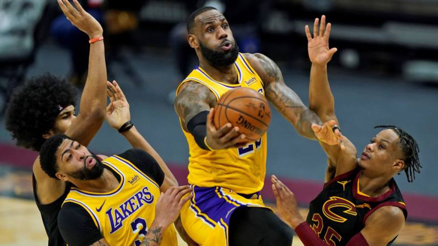 湖人詹姆斯2021年mvp,湖人最新消息詹姆斯欧文