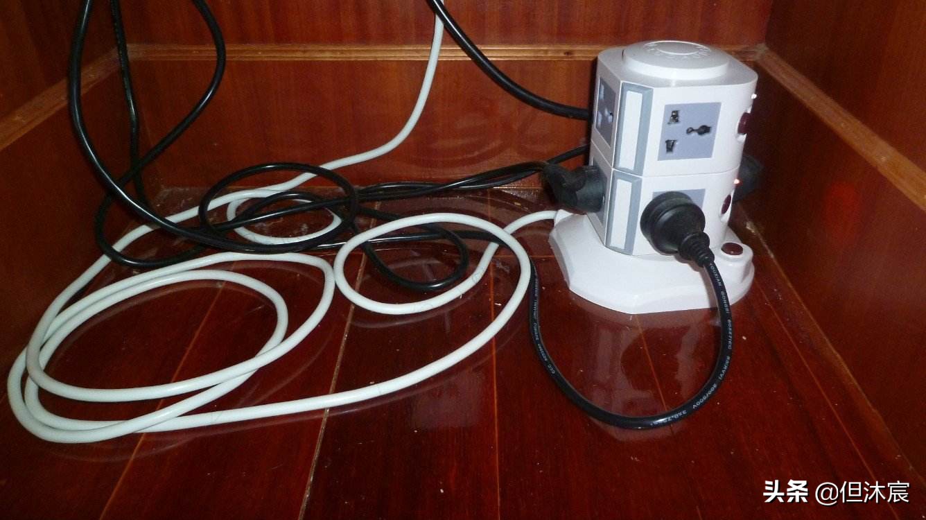 家里明装插座太少怎么改装,装修完感觉插座不够用