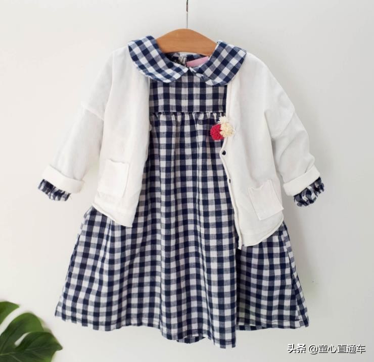 童装秋冬季新款刺绣针织衫,童装韩系风秋装针织