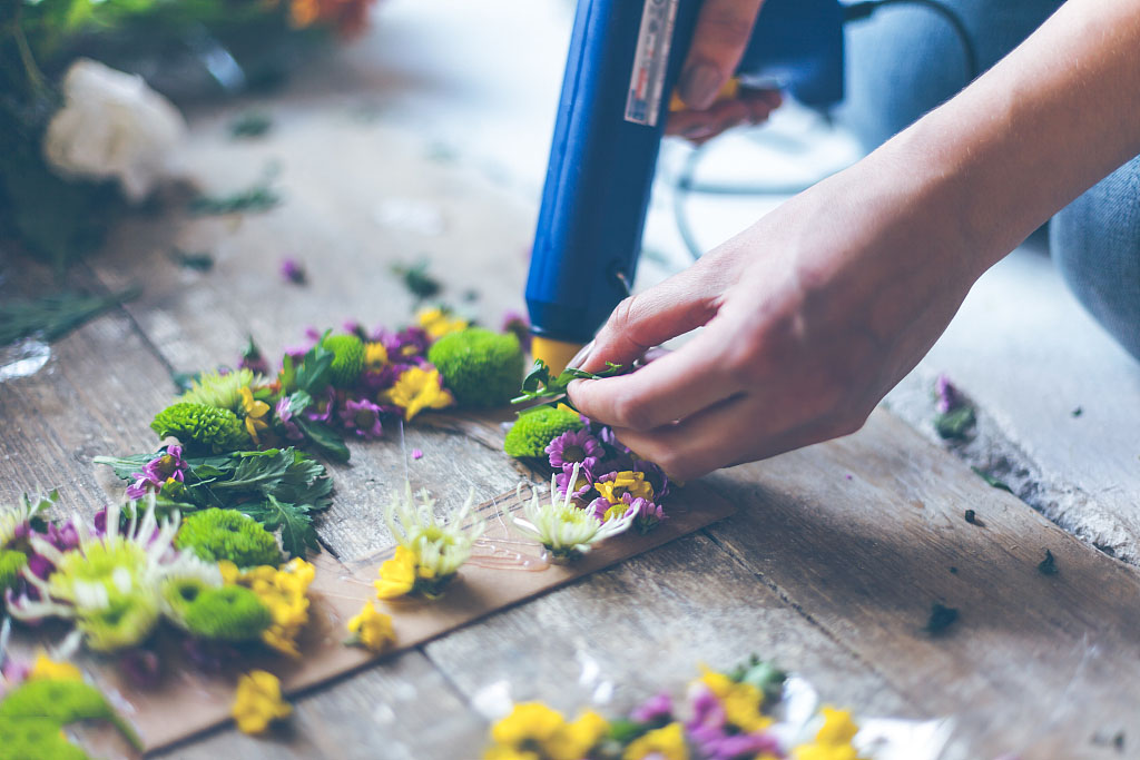 聚丙烯酸酯胶粘剂是什么,丙烯酸酯胶粘剂一般有哪些