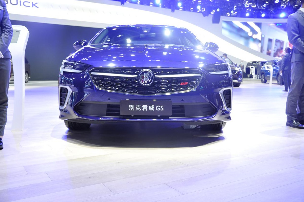 年轻人的b级车别克君威gs新款上市,别克君威gs2012款2.0t多少钱