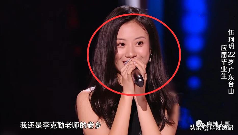 吹自己是铁粉，结果当场打脸，真社死啊…