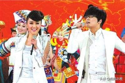 两“王”成一家，舞台创“奇迹”。