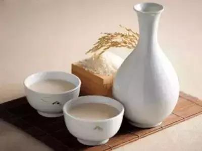 喝酒后千万别吃6种水果,喝酒后吃什么会有生命危险