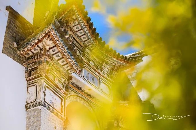 等一个人陪我去大理旅行,如果生活不如意不如一起去大理