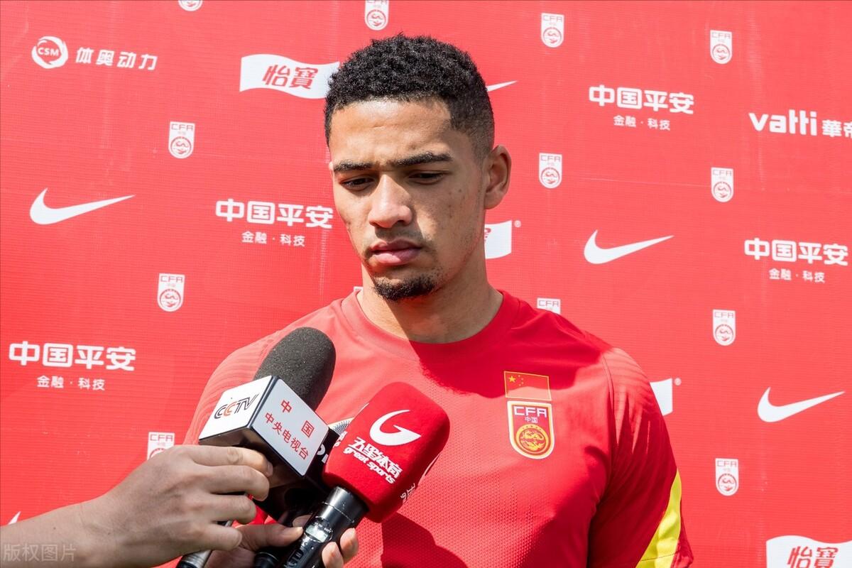 沙特媒体谈中国男足,沙特国足央视