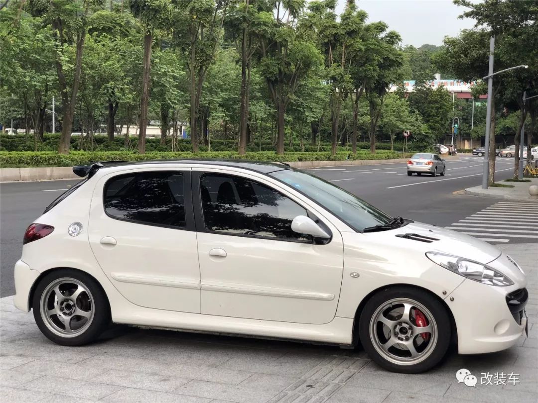 最牛的标致207改装,老款标致207升级改装