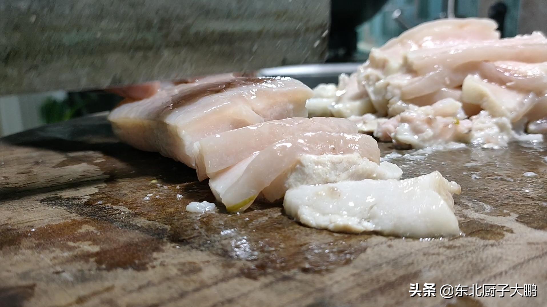 农村大锅杀猪烩菜,东北杀猪烩菜