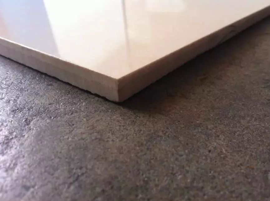 釉面砖通体砖抛光砖玻化砖哪个好,全抛釉釉面砖抛光砖玻化砖的区别