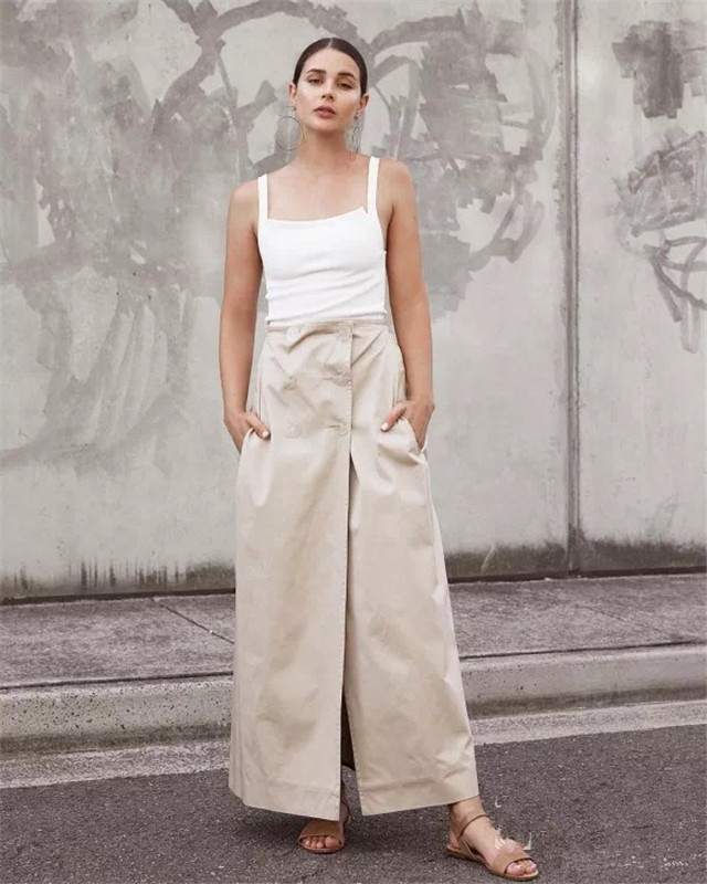 脚踝粗的女人夏天穿什么,如何穿衣显脚踝细