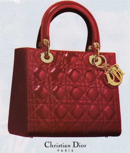 买包是不理智消费,买包包平价