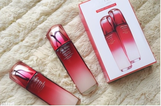 全球最美抗皱精华液,全球精华液十大排名品牌