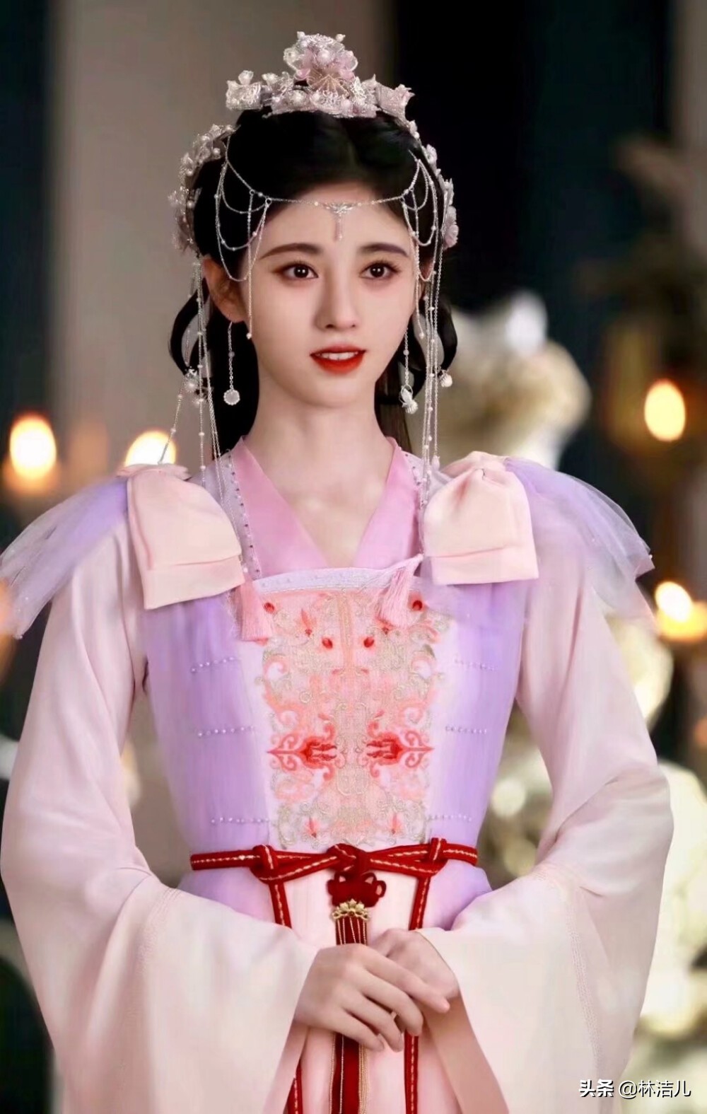 林允鞠婧祎糖果色,林允妆容是不是学鞠婧祎