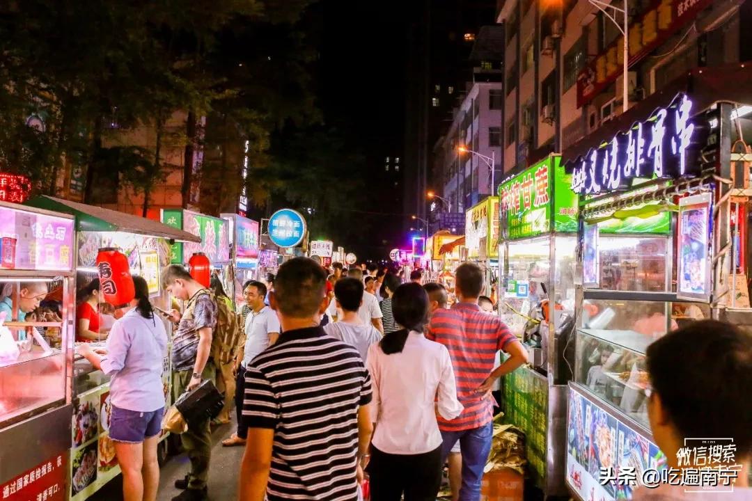 南宁摆摊最赚钱的地方,全南宁最精致路边摊
