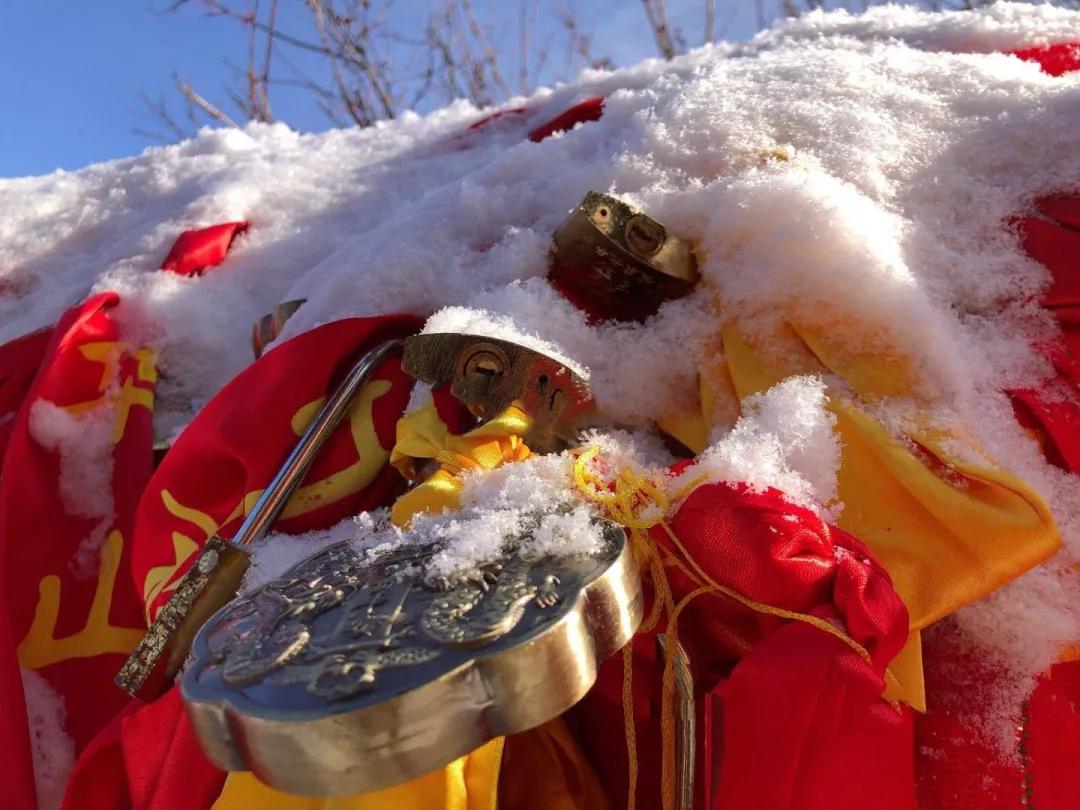 华山雾凇奇观在哪里,爬山看雾凇去哪最好