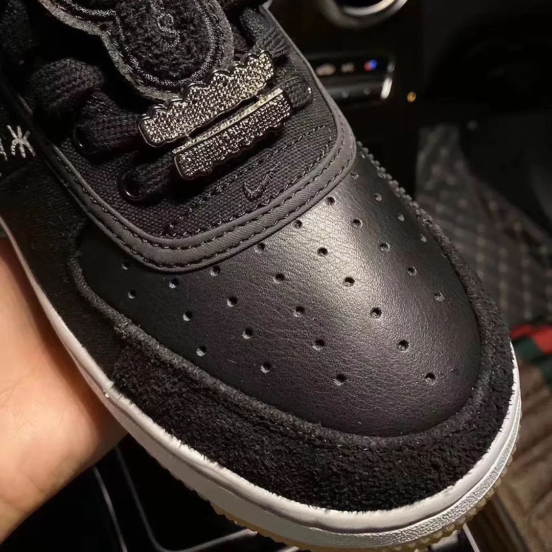 TravisScottxNike大招来袭！“黑*诱色**惑”势必引发不小波动