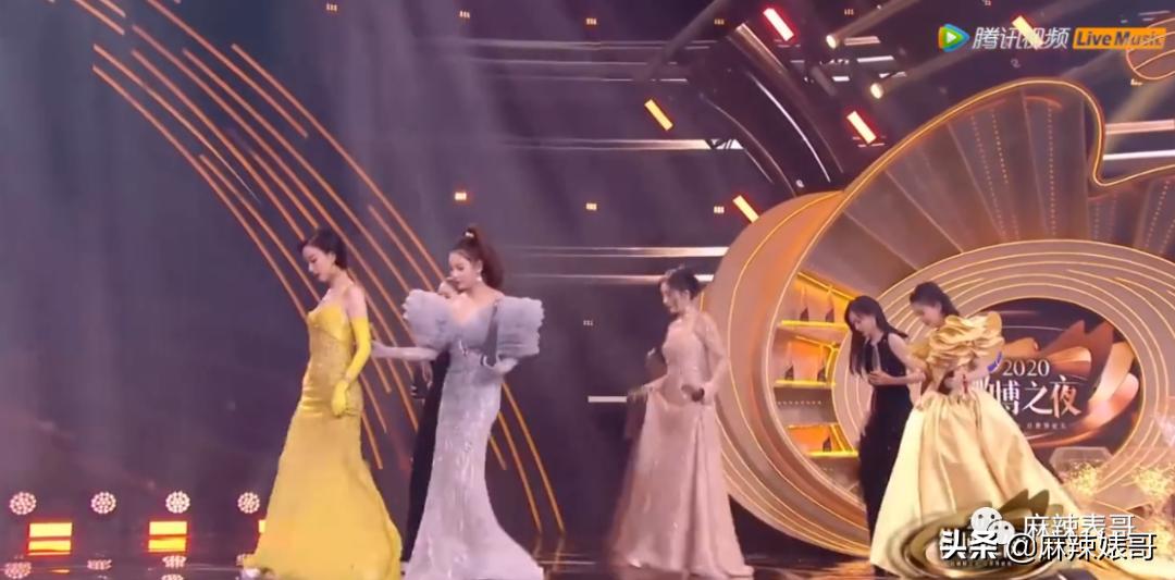 微博之夜谁拿奖谁尴尬,微博之夜为什么能请来这么多人