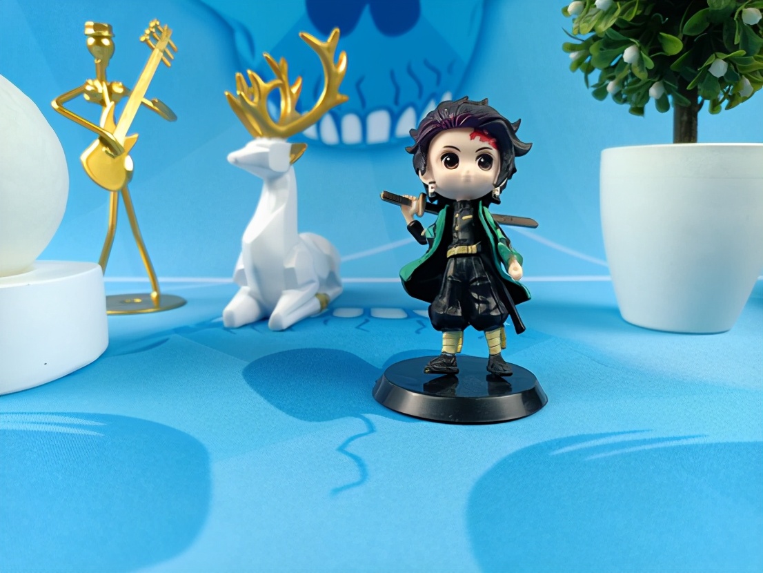 真我gt和红米k40相比较该如何选择,红米k40和真我gt相比较该如何选