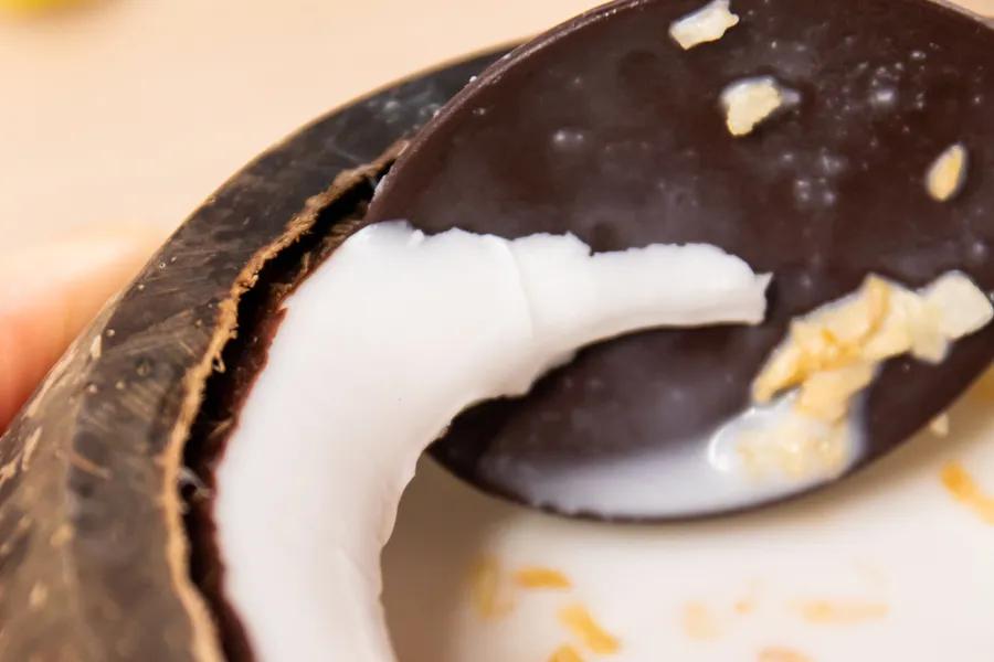 在李佳琪直播间买零食，是个划算的选择吗？