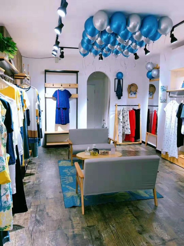 戈蔓婷女装引导潮流发展的品牌,戈蔓婷职场服装