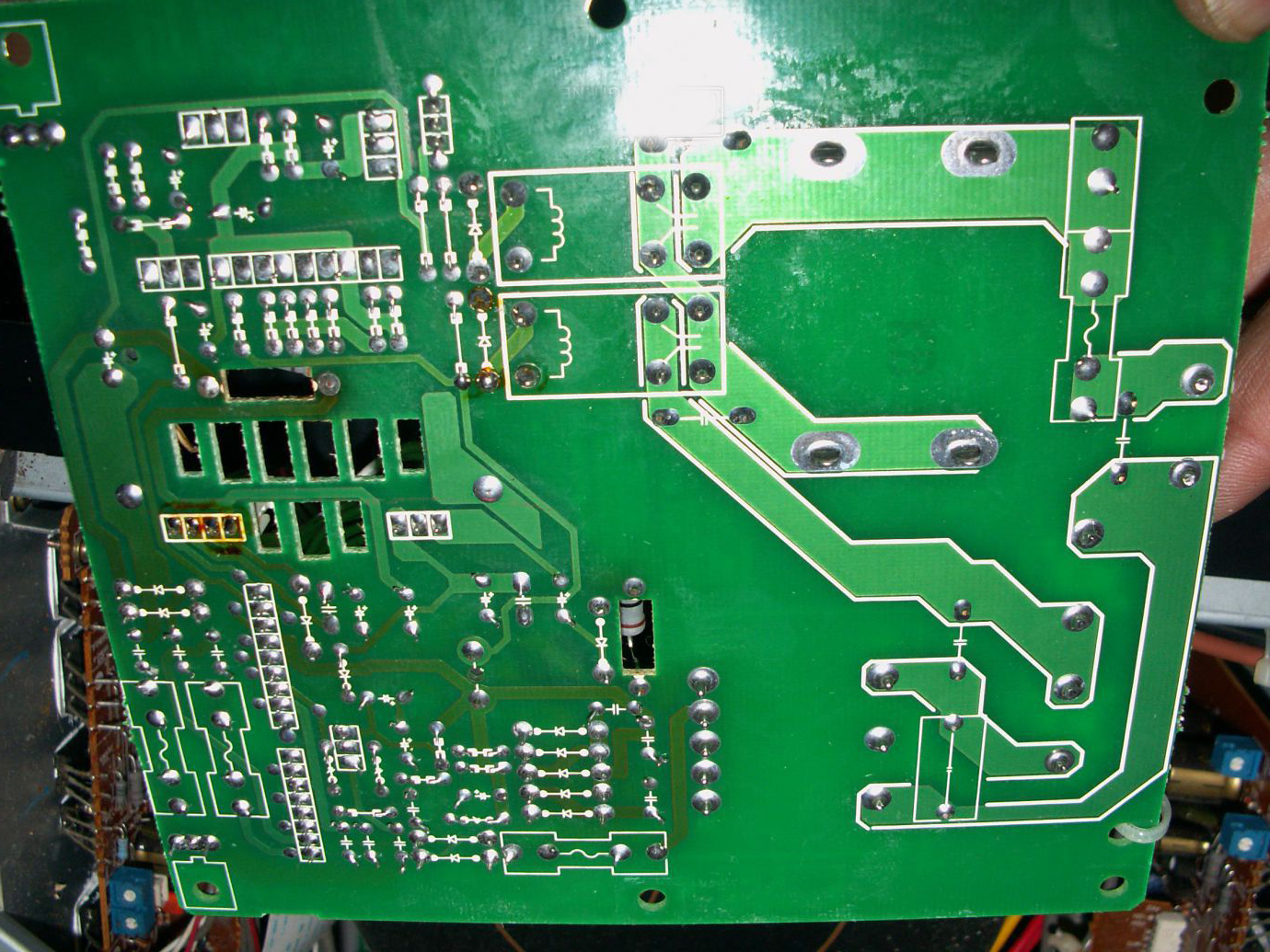维修一台60多斤的高端影音环绕功放