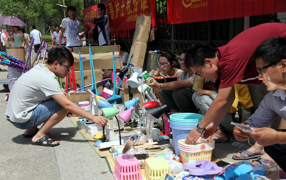 摆地摊卖早餐什么简单又好卖,厦门哪里比较适合摆地摊卖早餐