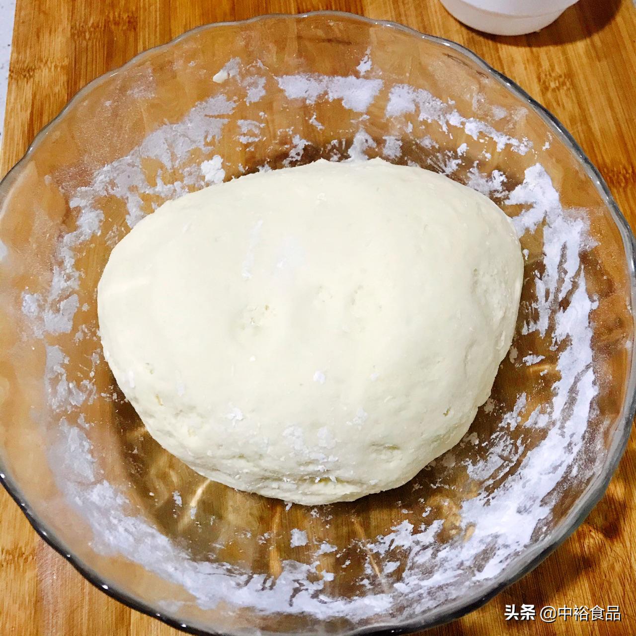 不加一滴水奶香味十足的山药小饼,山药奶香小软饼