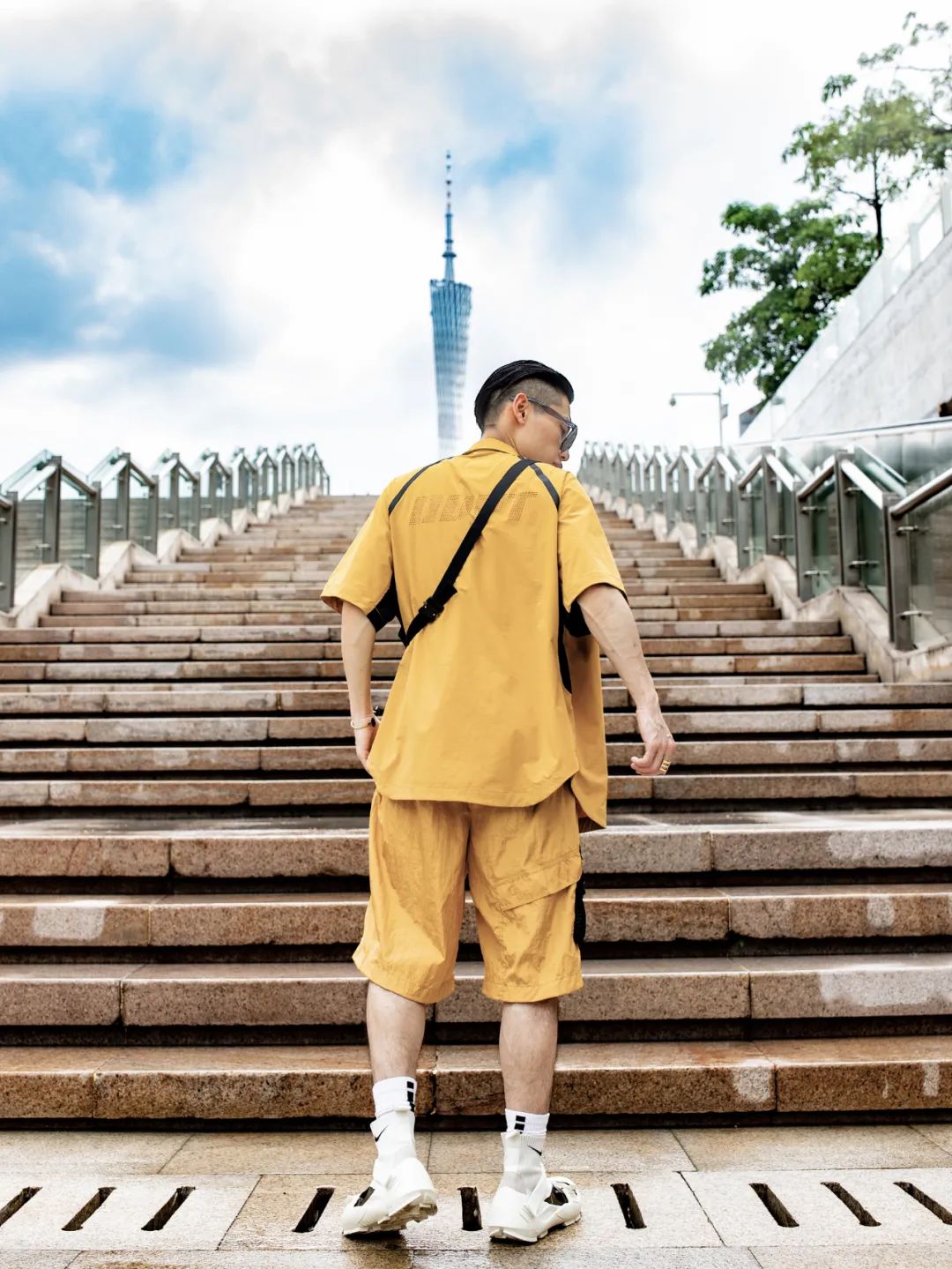 时尚穿搭腰包推荐,白色腰包女款迷你配饰