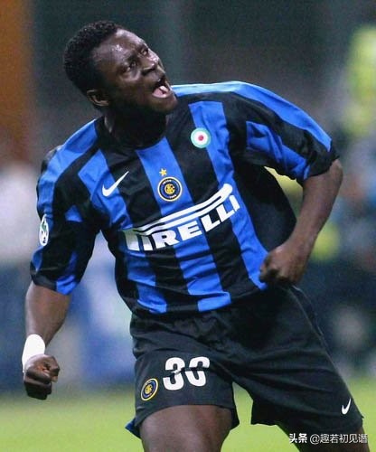 足球场上的那些高光瞬间,足球场上的那些精彩瞬间