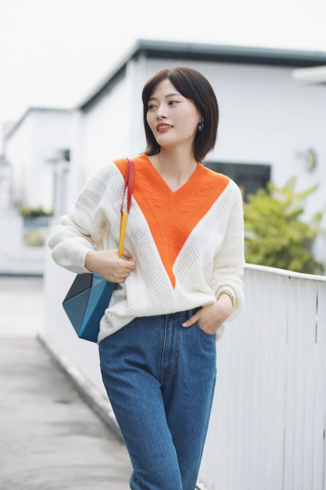 没有什么比羽绒更温暖,同样是温暖感十足的毛衣