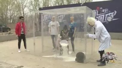 面粉爆炸极限是多少,面粉和火真的能爆炸吗实验视频