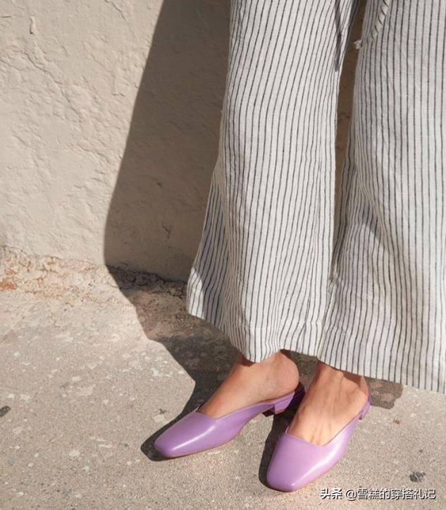 方头鞋才是今夏的最大惊喜,方头鞋显脚宽