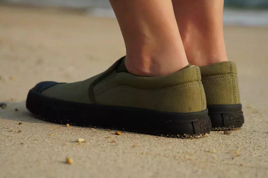 旅行中总会遇到形形色色的人,旅行中总是有两种人