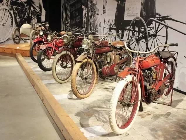 国外意大利摩托车博物馆,古典摩托车博物馆