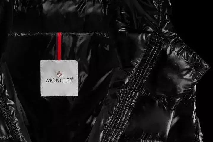 moncler蒙口羽绒服真假如何辨别,羽绒服挑选指南面料