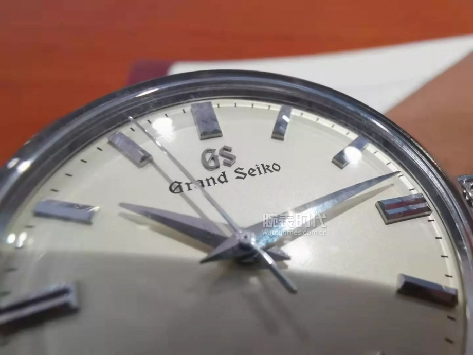 今年我买了个表之表友图鉴