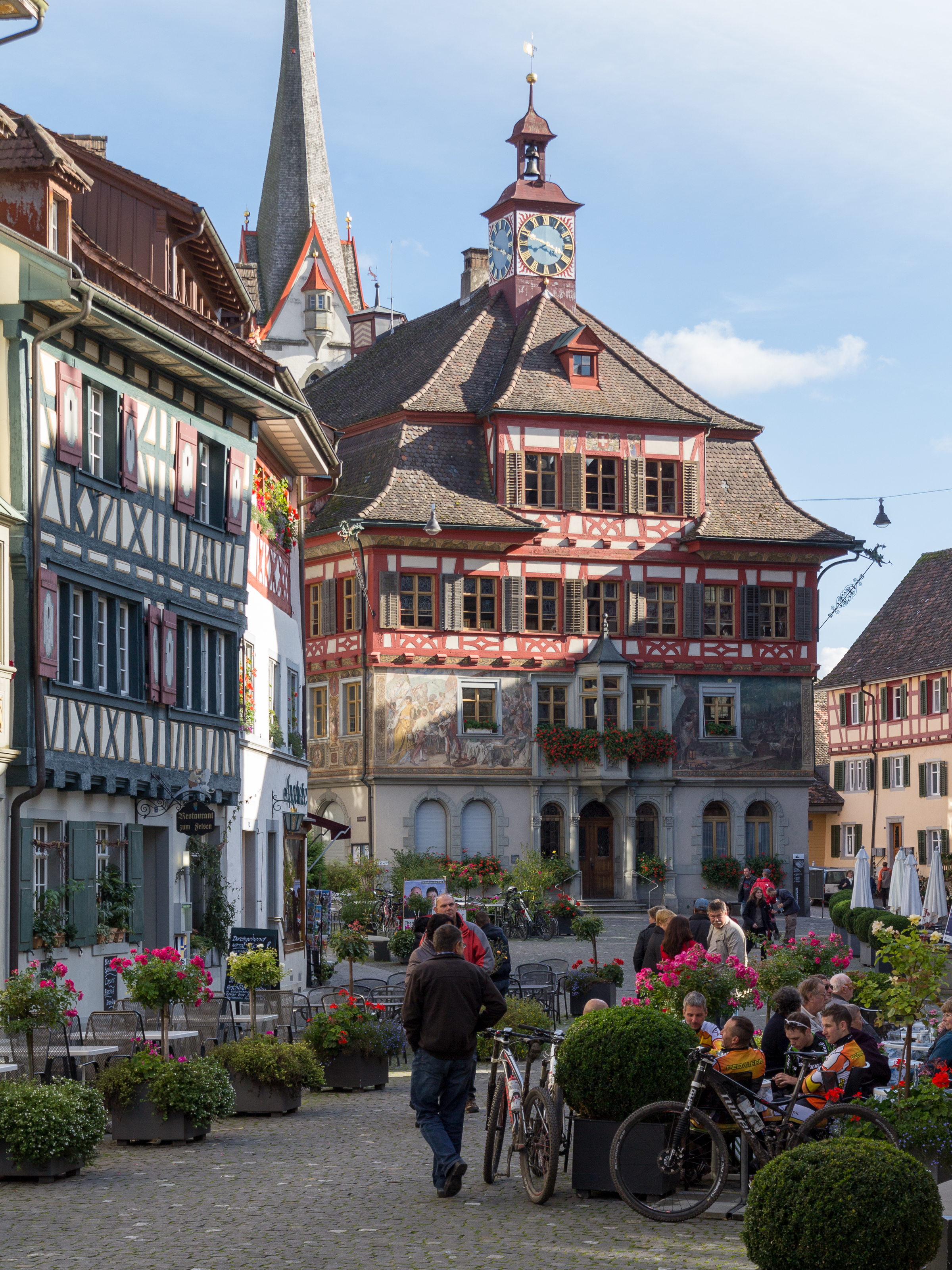 鑾辫尩娌虫渶缇庝腑涓栫邯灏忛晣,鐟炲+鑾辫尩娌崇殑灏忛晣