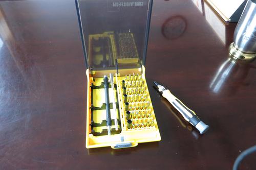 腾龙17-502.8(A16)镜头变焦环故障维修