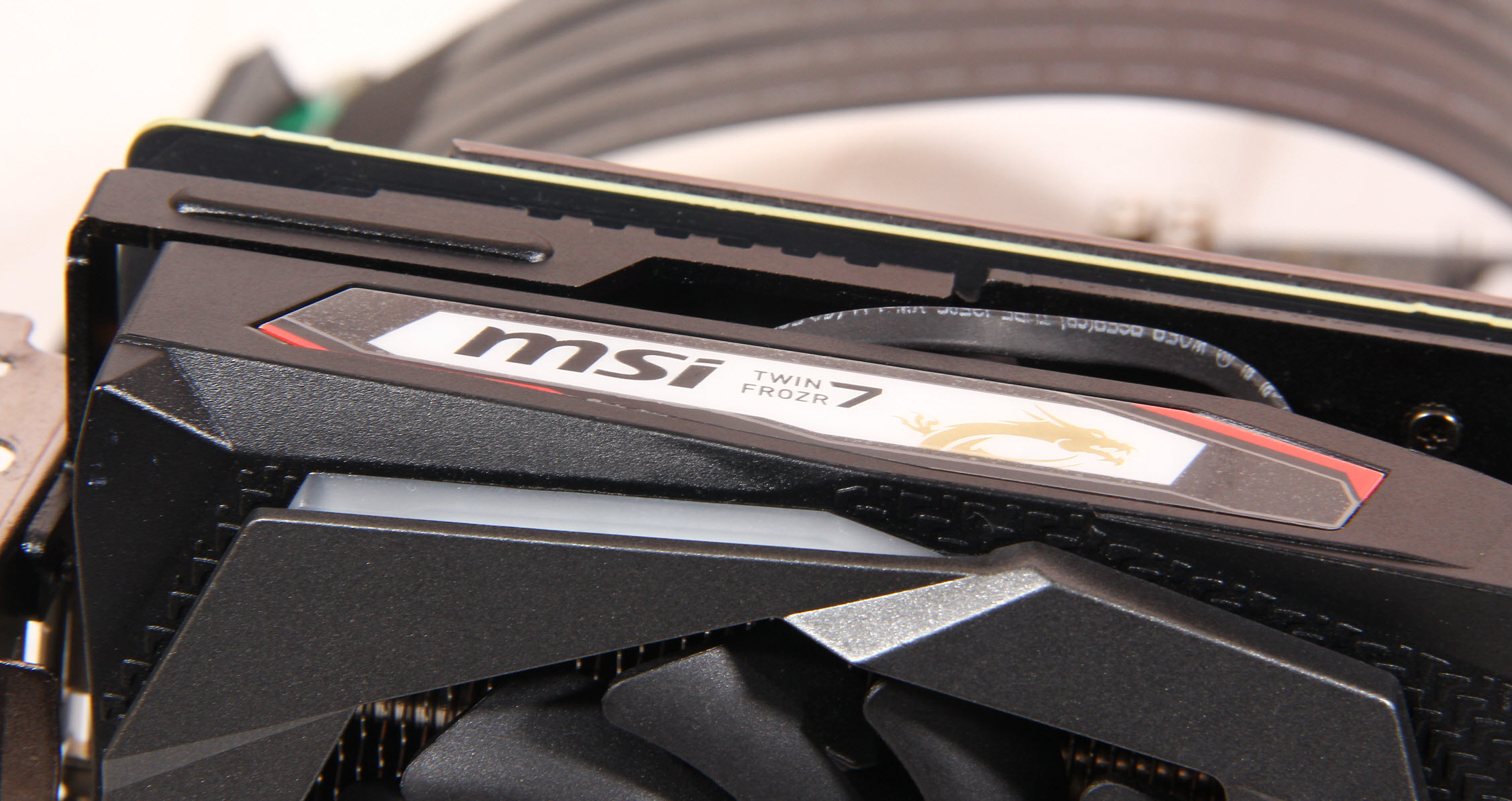 显卡经历的两次狂潮,让自己的显卡再战几年