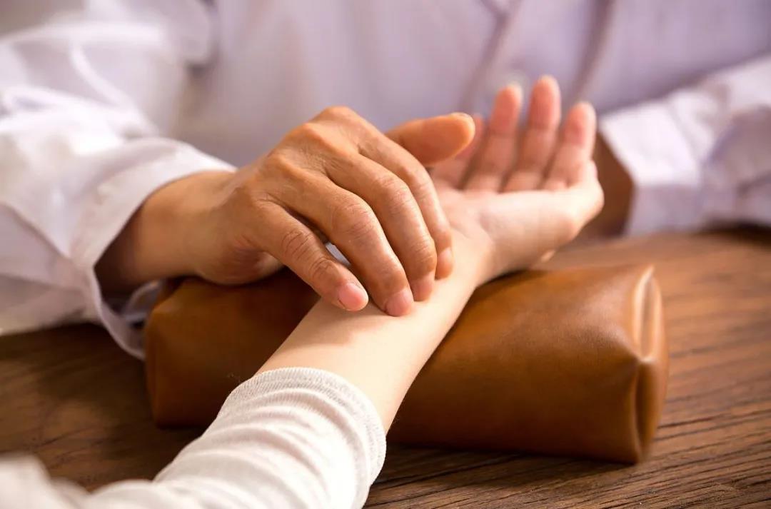 针灸推拿传承中医文化,中医针灸传承1200年