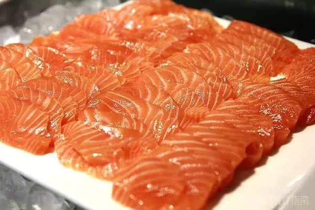 快收藏美食,广州小蛮腰附近海鲜自助餐600元的