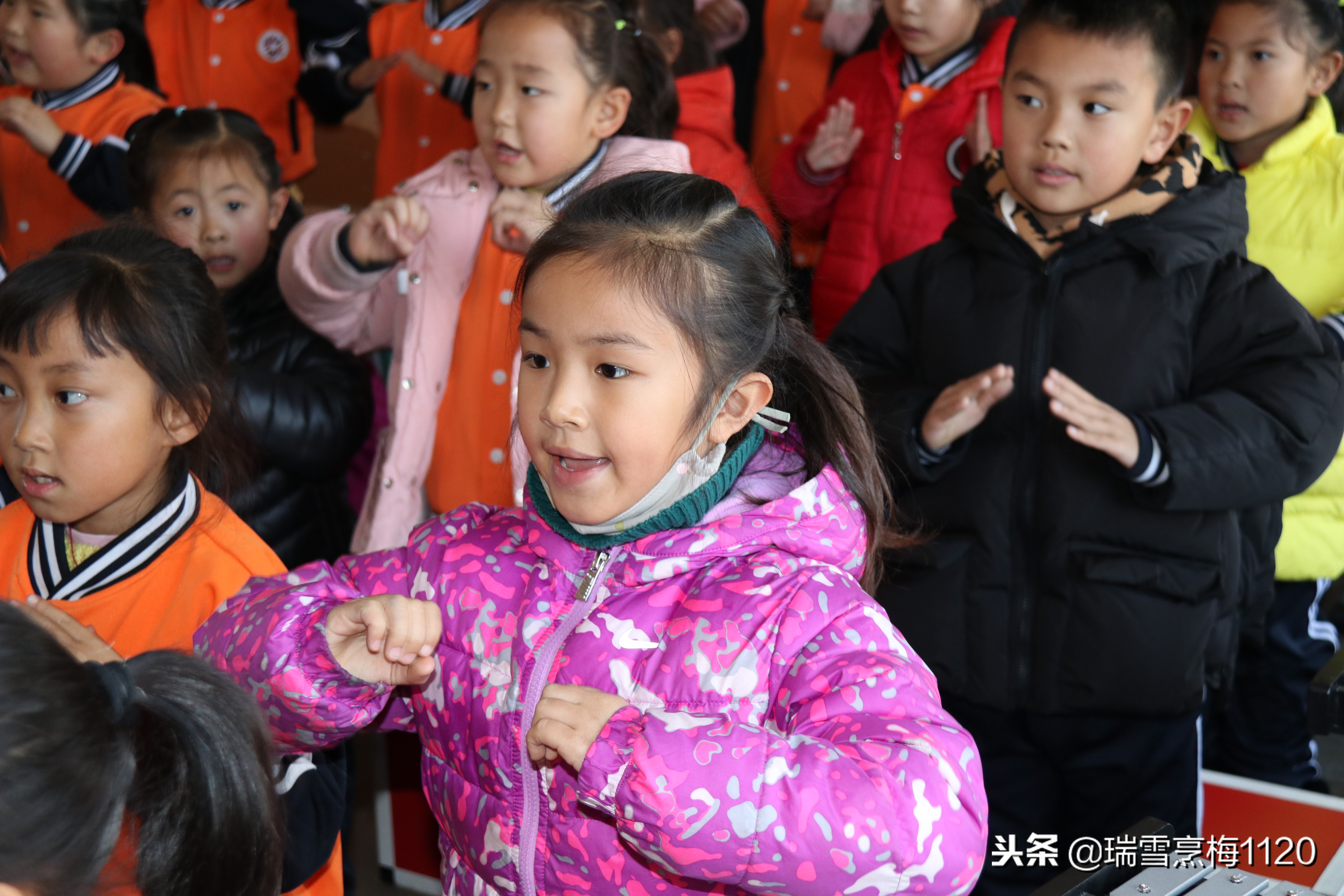 鏂板煄瀛愪竴灏忓崡鏍″尯,鍗楅棬灏忓绀惧洟娲诲姩