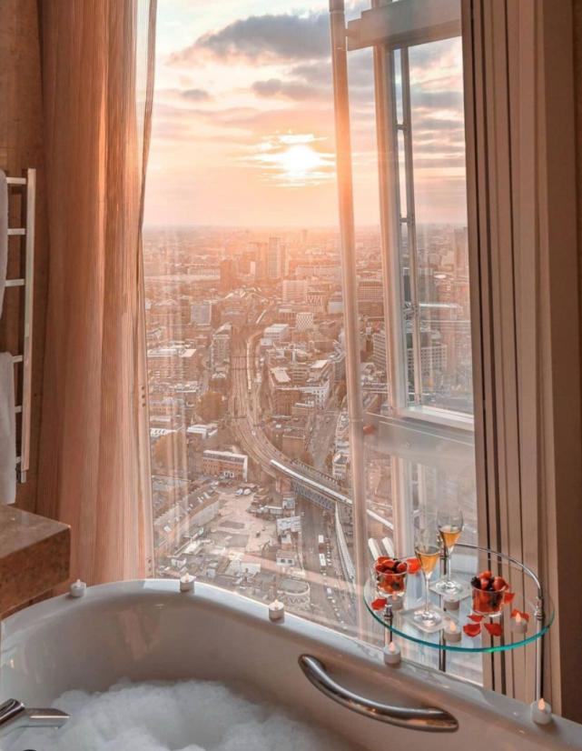 住进云端!这15家酒店都有“王”的视野