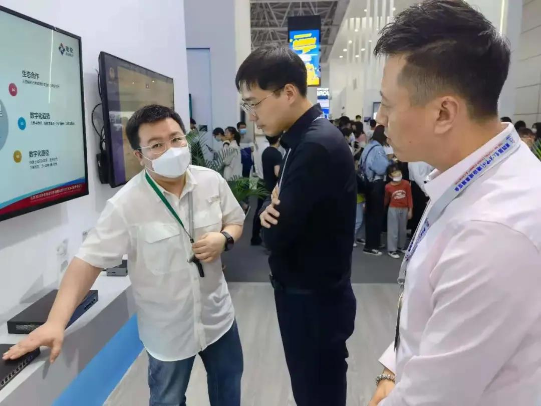 “独立自主国产替代”，随锐科技集团参加第四届数字中国建设峰会