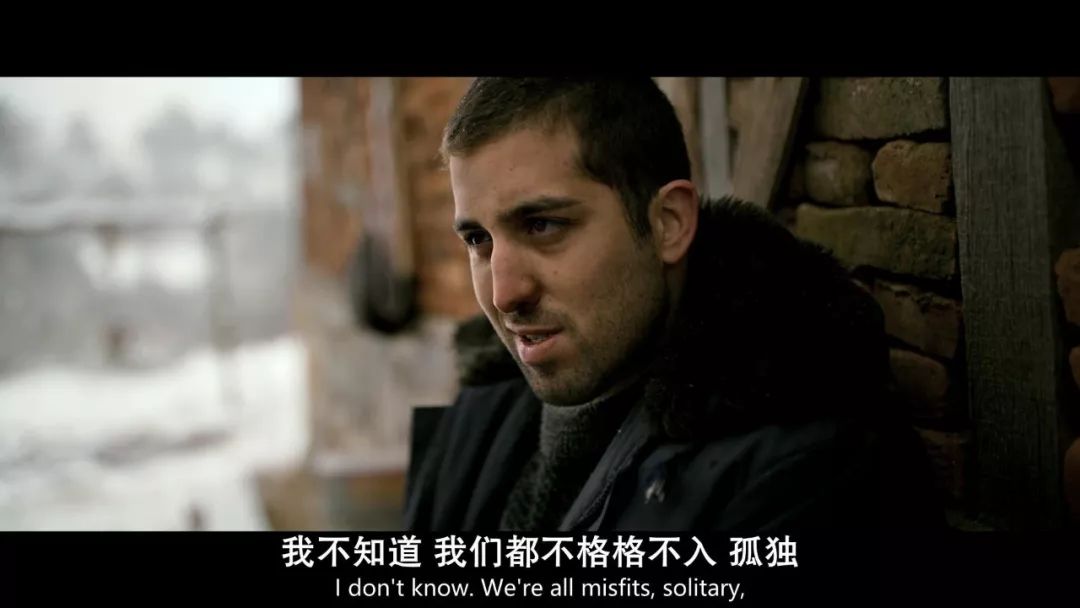 导演拒绝删减任何镜头!片长3小时,生生扯下了理想主义的遮羞布